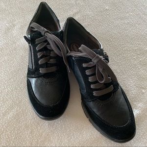 NWOT Jane Relax Shoes
